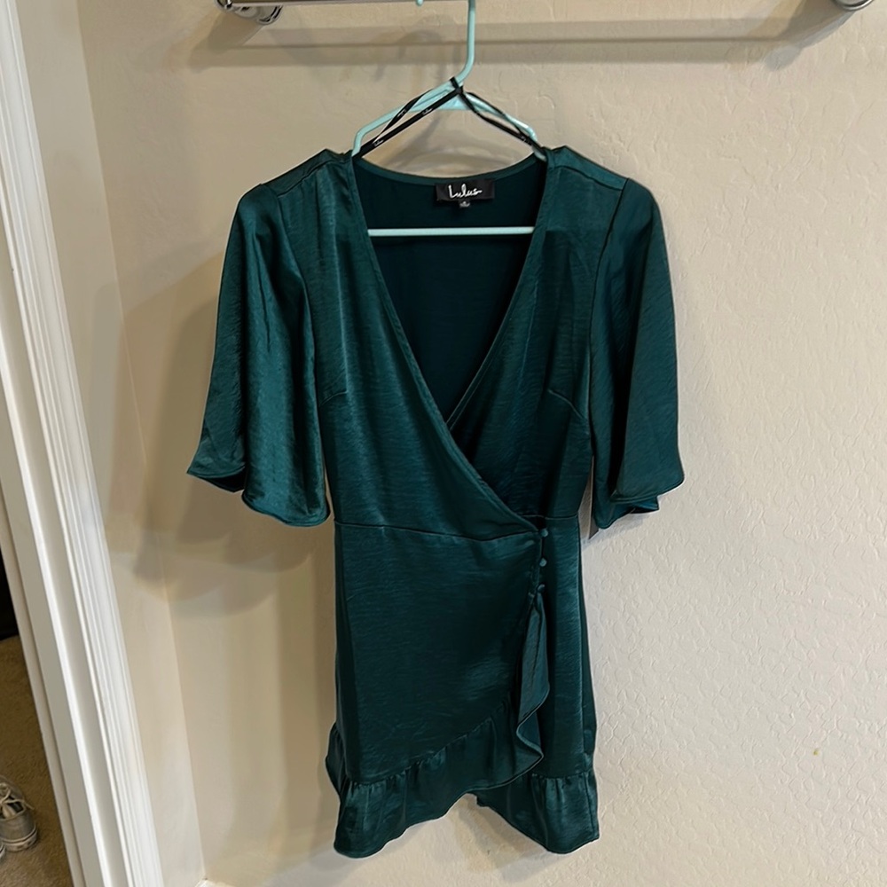 Lulus emerald green wrap dress